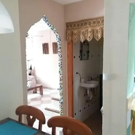 Con Encanto, 100m2, A 800 M De La Playa Holiday home