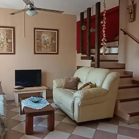 Con Encanto, 100m2, A 800 M De La Playa Holiday home