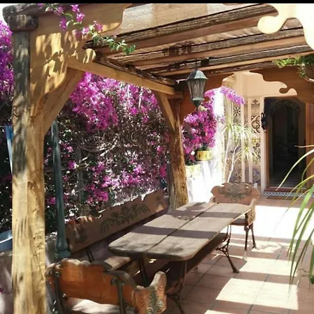 Vakantiehuis Con Encanto, 100m2, A 800 M De La Playa El Campello