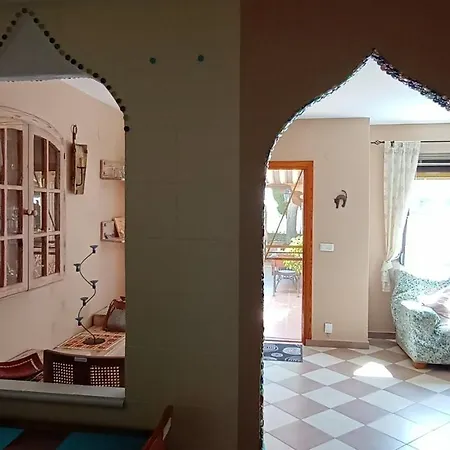 Con Encanto, 100m2, A 800 M De La Playa Holiday home